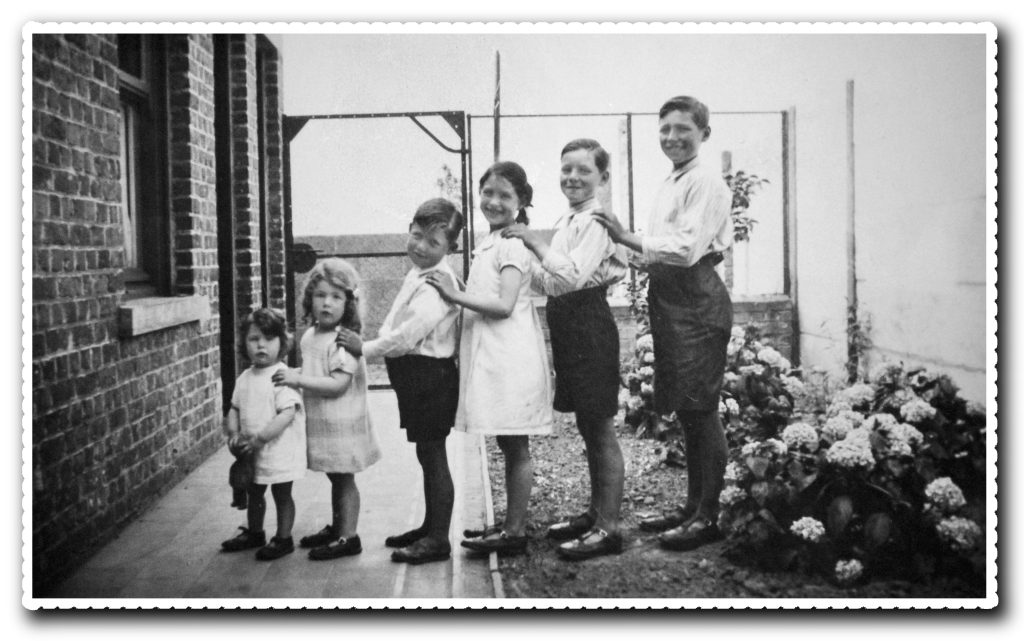 1940, May 10